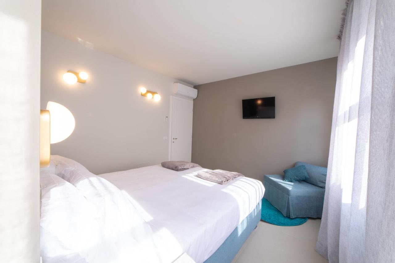 Casa Agnese Bed and Breakfast Άλμπα Εξωτερικό φωτογραφία