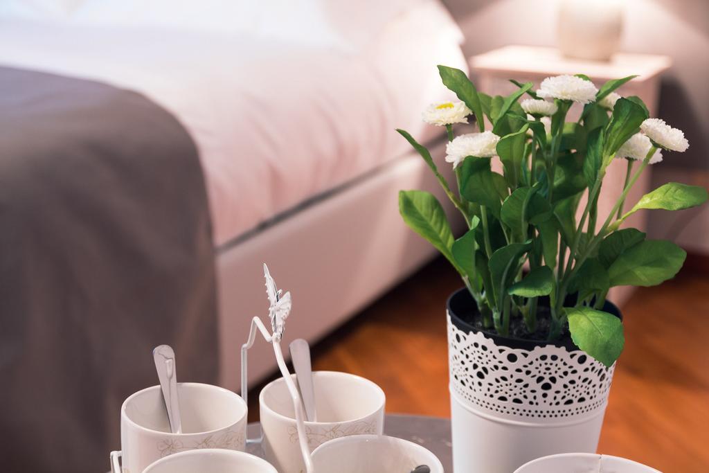 Casa Agnese Bed and Breakfast Άλμπα Δωμάτιο φωτογραφία
