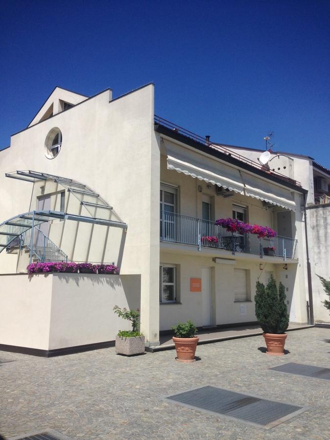 Casa Agnese Bed and Breakfast Άλμπα Εξωτερικό φωτογραφία